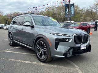 2023 BMW X7