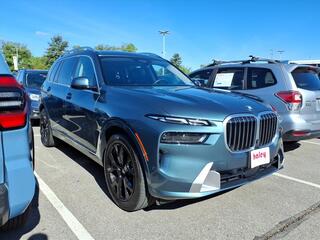 2024 BMW X7