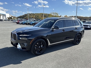 2023 BMW X7