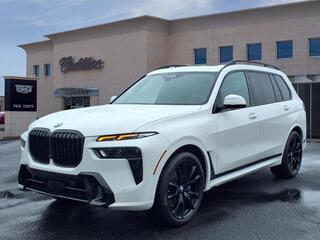 2023 BMW X7