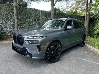 2024 BMW X7