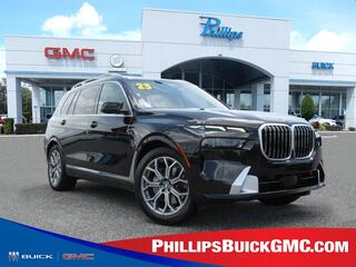 2023 BMW X7