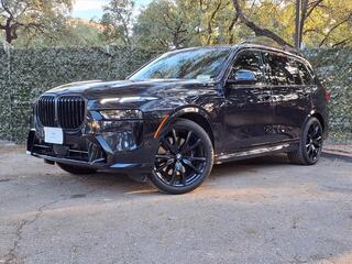 2024 BMW X7