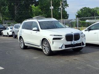 2025 BMW X7