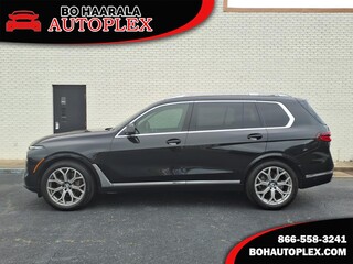 2023 BMW X7