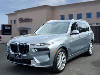 2023 BMW X7