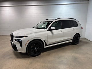 2023 BMW X7