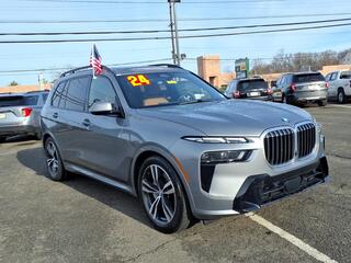 2024 BMW X7