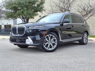 2025 BMW X7