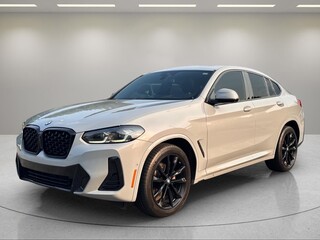 2023 BMW X4