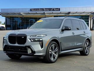 2025 BMW X7