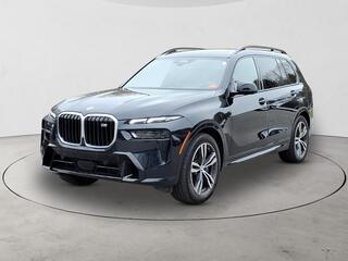 2025 BMW X7