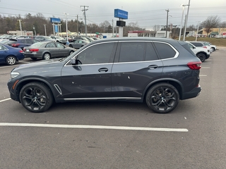 2019 BMW X5