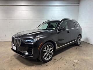2022 BMW X7