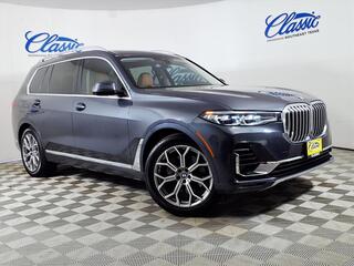 2021 BMW X7