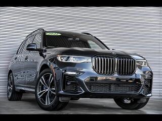 2022 BMW X7