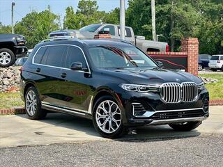 2021 BMW X7