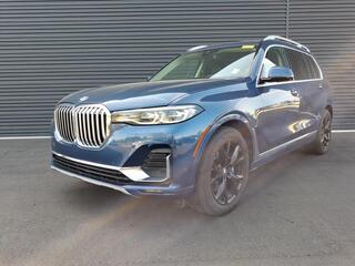 2021 BMW X7