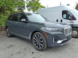 2021 BMW X7
