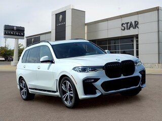 2022 BMW X7