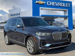 2021 BMW X7