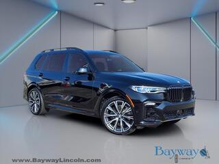 2021 BMW X7