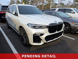 2021 BMW X7