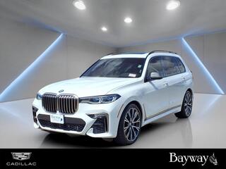 2022 BMW X7