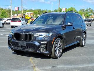 2022 BMW X7