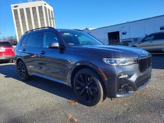 2021 BMW X7