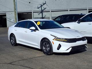 2023 Kia K5