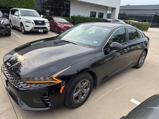 2022 Kia K5