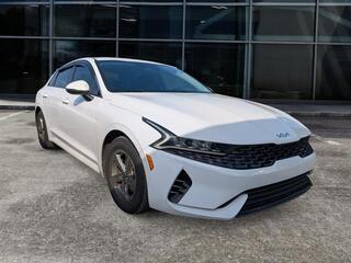 2023 Kia K5