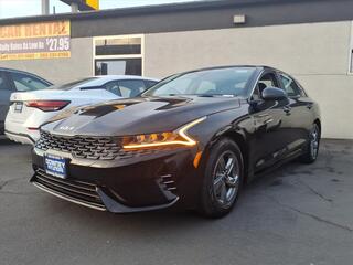 2023 Kia K5