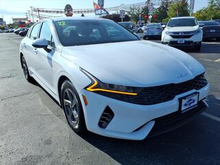 2022 Kia K5