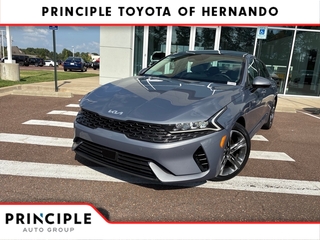 2023 Kia K5