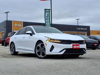 2022 Kia K5