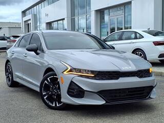 2022 Kia K5