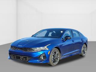 2022 Kia K5