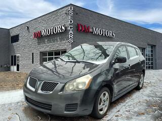2009 Pontiac Vibe for sale in Walled Lake MI