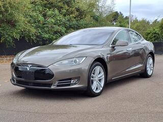2015 Tesla Model S