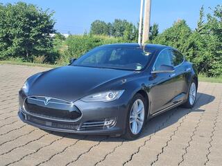 2015 Tesla Model S