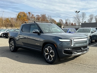 2022 Rivian R1T