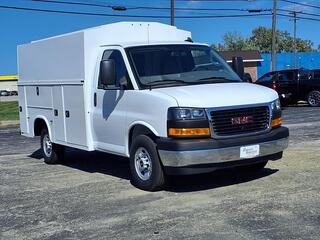 2025 Gmc Savana