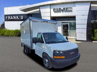 2024 Gmc Savana