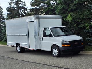 2022 Gmc Savana for sale in Livonia MI