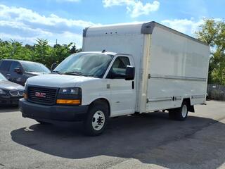 2020 Gmc Savana for sale in Walled Lake MI