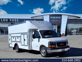 2024 Gmc Savana