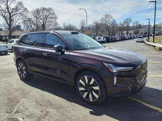 2025 Volvo EX90