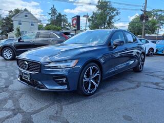 2025 Volvo S60